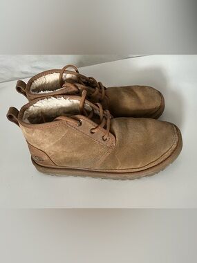 UGG Neumel Boots Women’s Size 9 Chestnut Suede Lined Ankle Booties